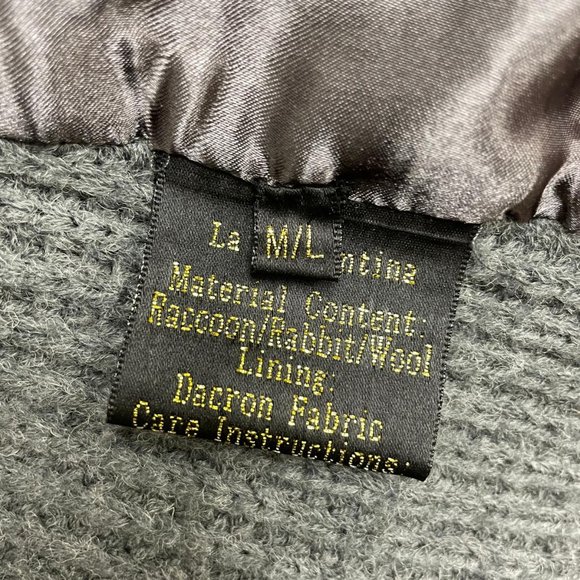 Racoon & Rabbit Fur Vest - Picture 3 of 7